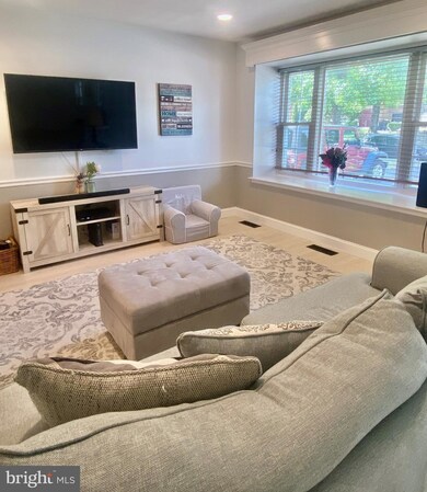 318 Birch Dr, Lafayette Hill, PA 19444 - photo 6