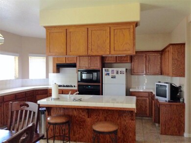 6602 E Amherst Ave, Fresno, CA 93727 - photo 7