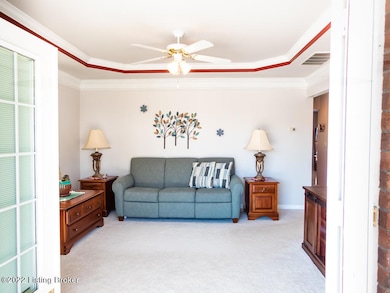 8401 Aspen Glen Way, Louisville, KY 40228 - photo 4