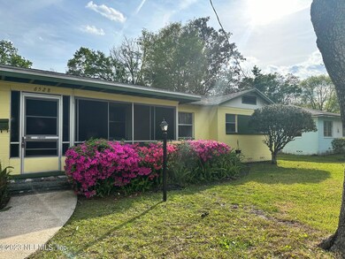 6528 Barmer Dr S, Jacksonville, FL 32210 - photo 2