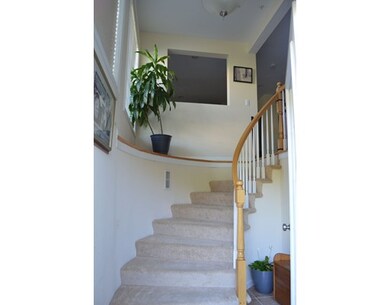 16 Paul Revere Path unit 16, Hopkinton, MA 01748 - photo 2