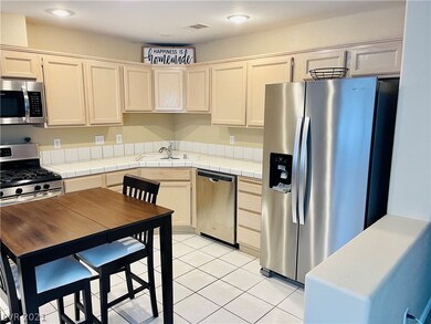 2220 Camel Mesa Dr, Laughlin, NV 89029 - photo 4