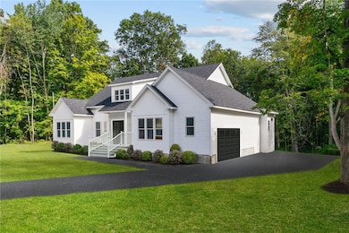 261 Quaker Ln, Scituate, RI 02857 - photo 3