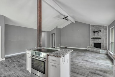 638 Fair Oak Dr, Stafford, TX 77477 - photo 6