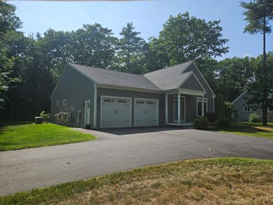71 Somerset Place, Topsham, ME 04086 - photo 2
