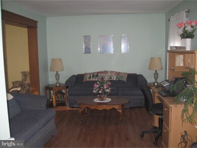 6086 High Meadow Dr, Pipersville, PA 18947 - photo 3
