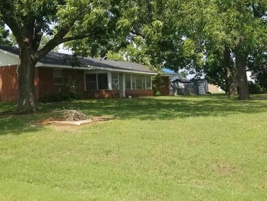 107 W 5th St, Longton, KS 67352 - photo 2