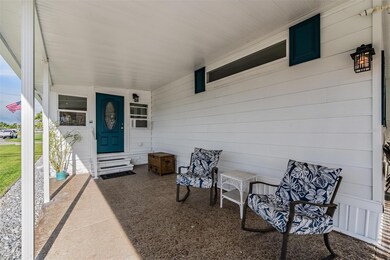 entry to Florida Room