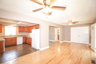 214 Evergreen Dr, Walhalla, SC 29691 - photo 6