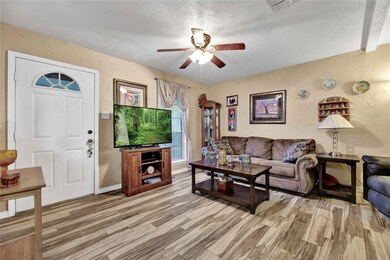 943 Crestbrook Dr, Houston, TX 77038 - photo 5