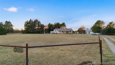 9699 County Road 3570, Ada, OK 74820 - photo 4