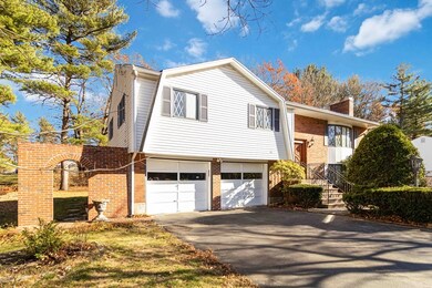 86 Spruce Rd, Reading, MA 01867 - photo 3