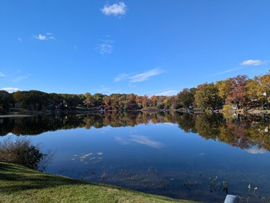 920 Cambridge Dr, Onsted, MI 49265 - photo 2