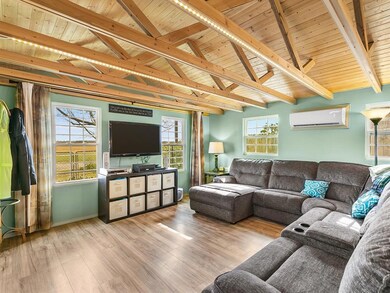 2224 Long Creek Ct, Granbury, TX 76049 - photo 7