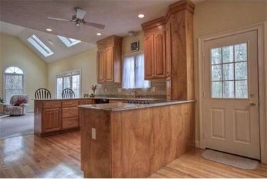 12 Norcross Rd, Hopkinton, MA 01748 - photo 3