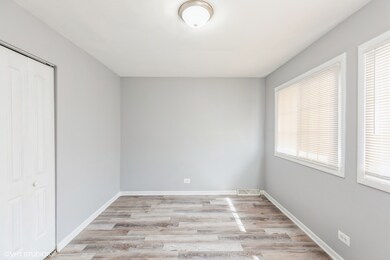 unlisted-address, Hazel Crest, IL 60429 - photo 7
