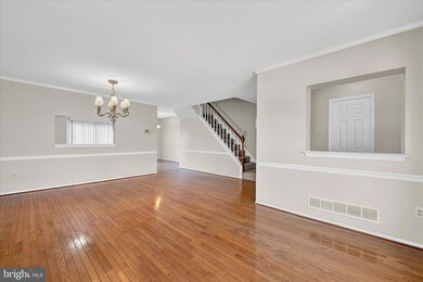 34 Roger Valley Ct, Parkville, MD 21234 - photo 3