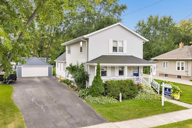 1250 Cass St, Green Bay, WI 54301 - photo 3