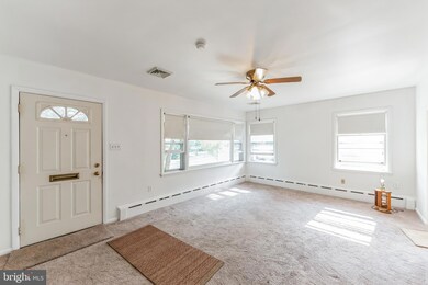 507 Meade Tc, Reading, PA 19607 - photo 4