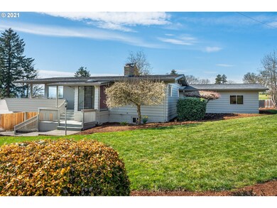 840 NW Evans St, Sheridan, OR 97378 - photo 3