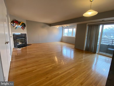 6909 Jones View Dr, Baltimore, MD 21209 - photo 3