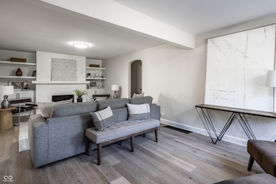 818 E 50th St, Indianapolis, IN 46205 - photo 7