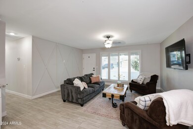 940 E Manhatton Dr, Tempe, AZ 85282 - photo 7