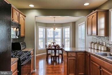 5938 Pinedale Ct, Harrisburg, PA 17111 - photo 7