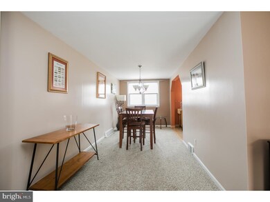 661 Rively Ave, Glenolden, PA 19036 - photo 5