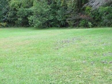 54 Turnpike Rd, Turners Falls, MA 01376 - photo 4