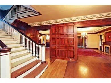 Front entry hall