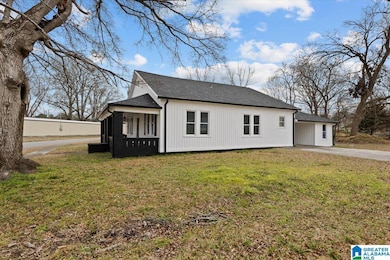 301 Adams Ave E, Oneonta, AL 35121 - photo 7