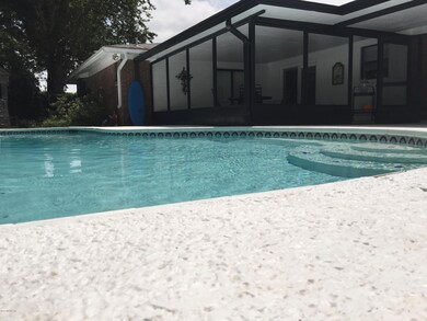 1017 Parkridge Cir E, Jacksonville, FL 32211 - photo 4