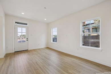 314 Nika St, San Antonio, TX 78208 - photo 4