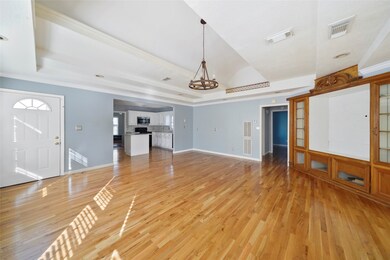 7511 Buena Vista St, Houston, TX 77087 - photo 6