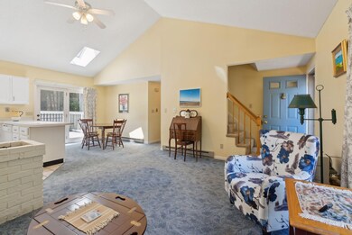 45 Riverbend Dr, Yarmouth, ME 04096 - photo 6