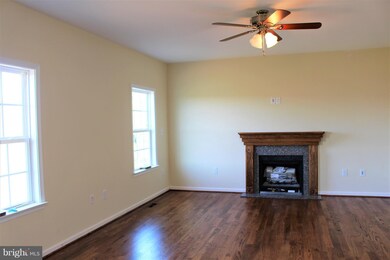 137 Reprisal Rd, Inwood, WV 25428 - photo 4