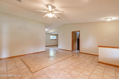 5488 Brentview Ct, Jacksonville, FL 32210 - photo 7