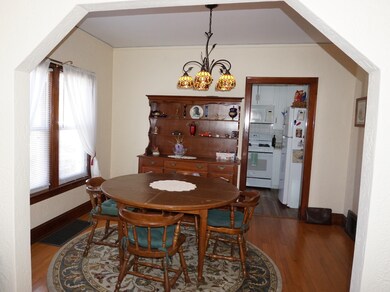 1724 Lloyd Ave, Waukegan, IL 60085 - photo 5