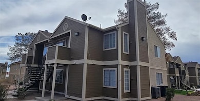 2722 Alicialynn Way unit C, Las Vegas, NV 89121 - photo 2