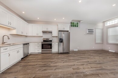 267 Humphrey St unit A, Marblehead, MA 01945 - photo 4