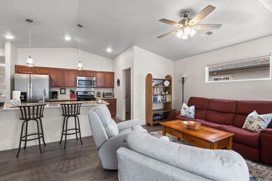 579 Hennessy Way, Grand Junction, CO 81504 - photo 3