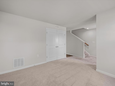 179 Presidents Pointe Ave, Ranson, WV 25438 - photo 2