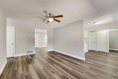 229 Victory St, Bonham, TX 75418 - photo 3