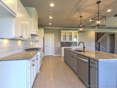 21886 E 101st Place S, Broken Arrow, OK 74014 - photo 7