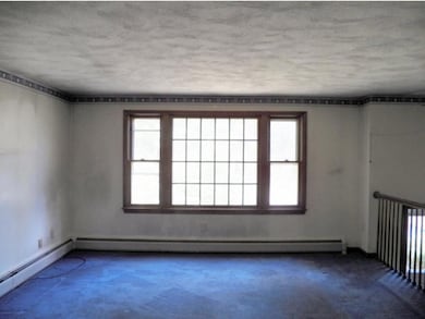 17 Wedgewood Dr, Londonderry, NH 03053 - photo 3