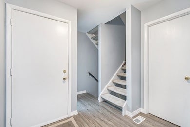 6249 Acropolis Dr SE, Grand Rapids, MI 49546 - photo 4