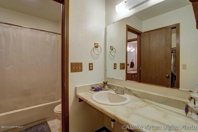 Master Bath Vanity2