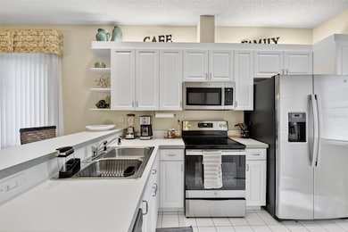 8512 54th Avenue Cir E, Bradenton, FL 34211 - photo 7