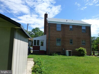 5619 Greenleaf Rd, Cheverly, MD 20785 - photo 3